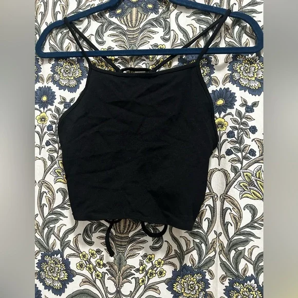 Garage Backless Crop Top - Picture 2 of 5